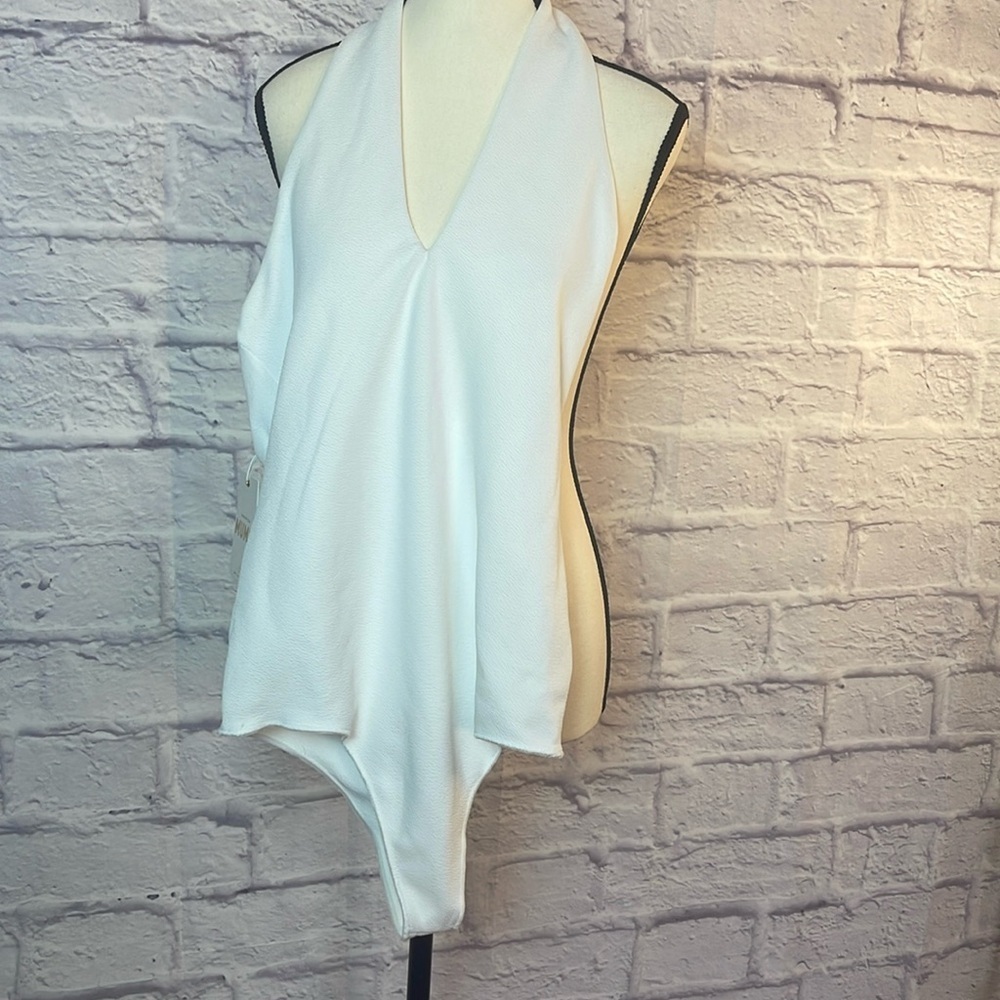 Flirty NWT Show Me Your MUMU White Halter-neck Bodysuit Women’s Size Large